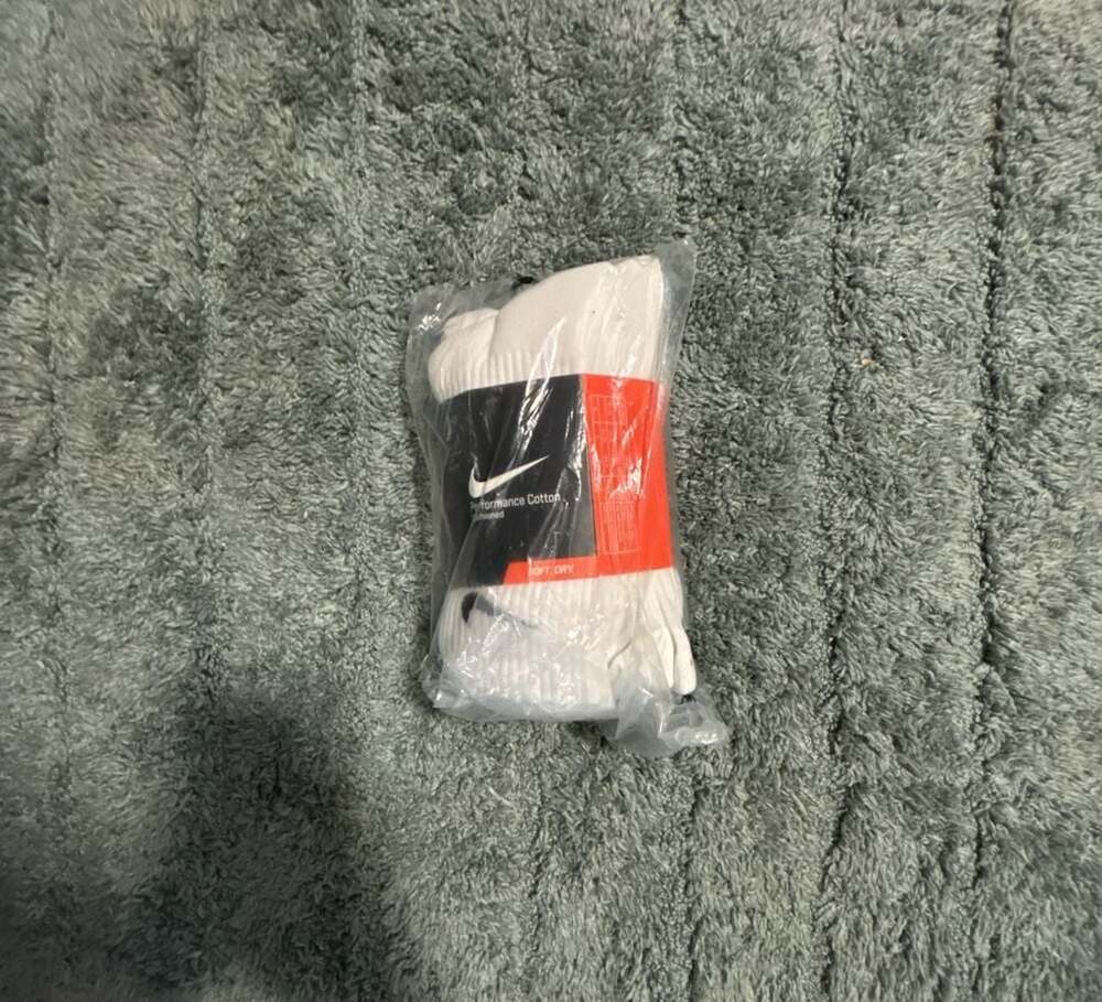 Nike Performance Cotton Cushioned Crew Socks White